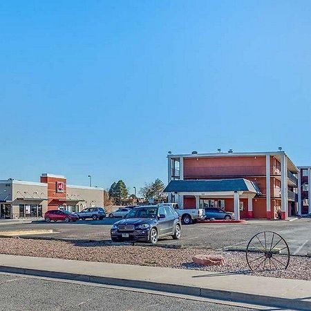 Rodeway Inn Pueblo Esterno foto