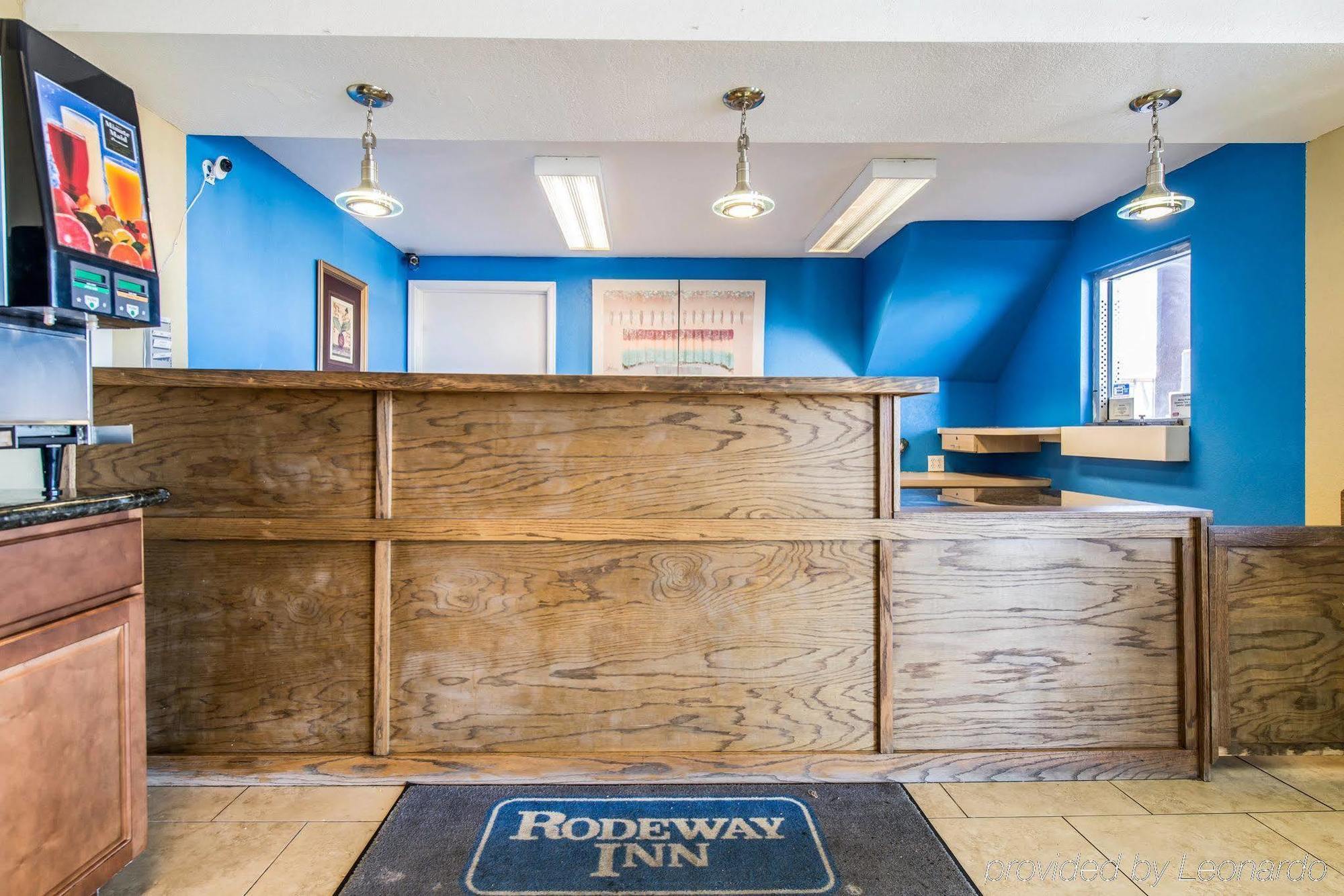 Rodeway Inn Pueblo Esterno foto