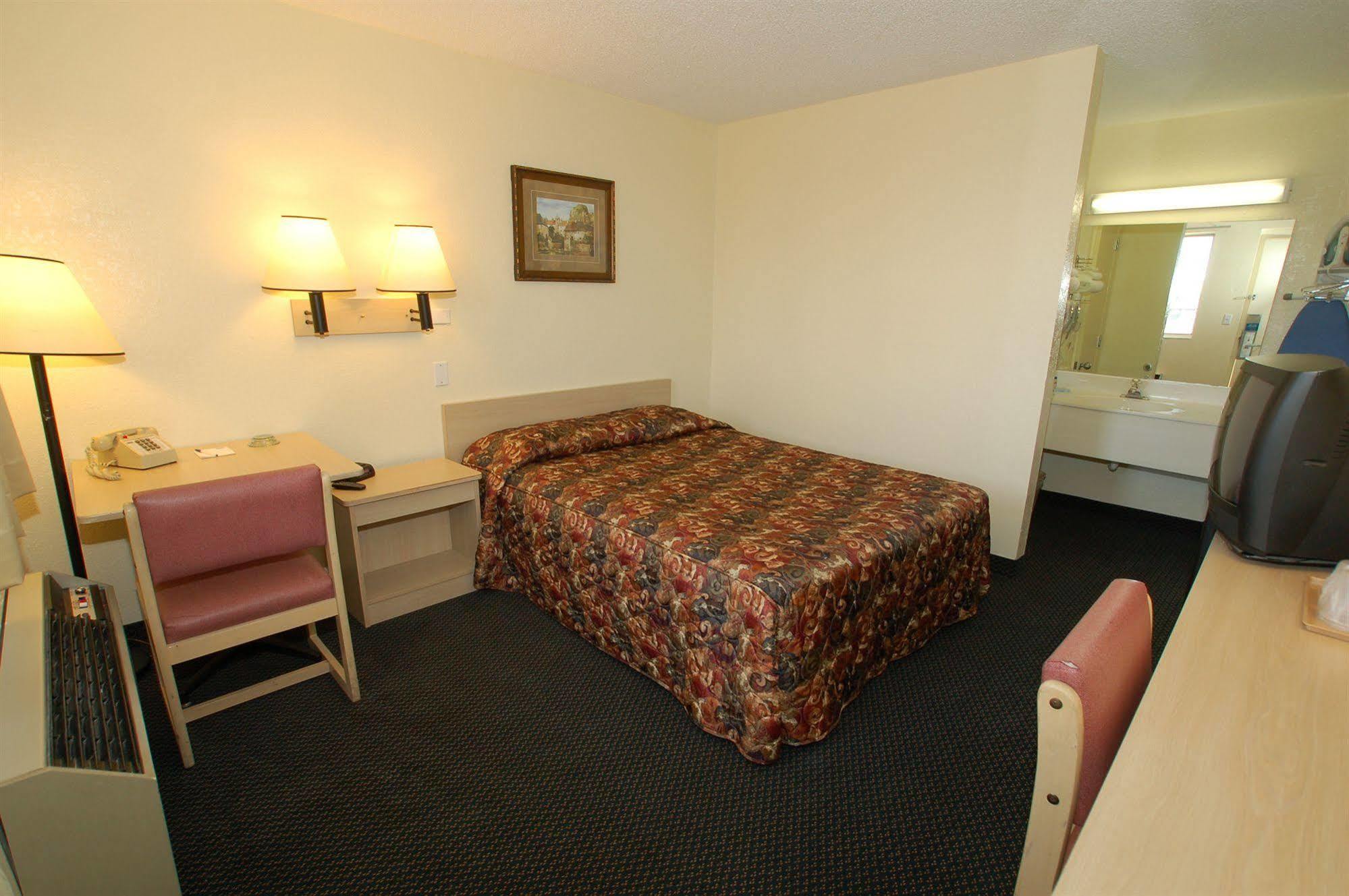 Rodeway Inn Pueblo Camera foto
